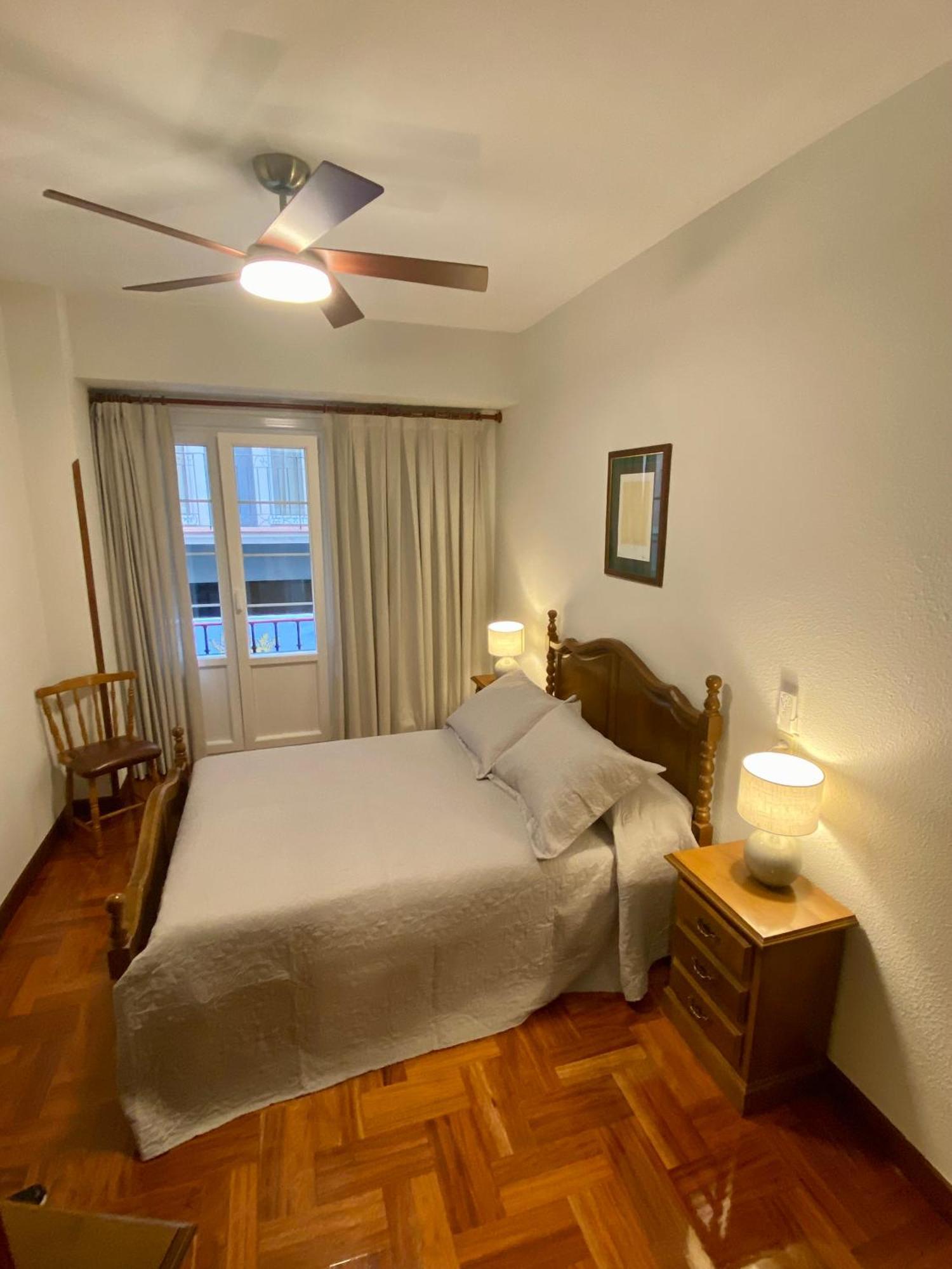 Hostal Cristina 艾丝黛拉 外观 照片
